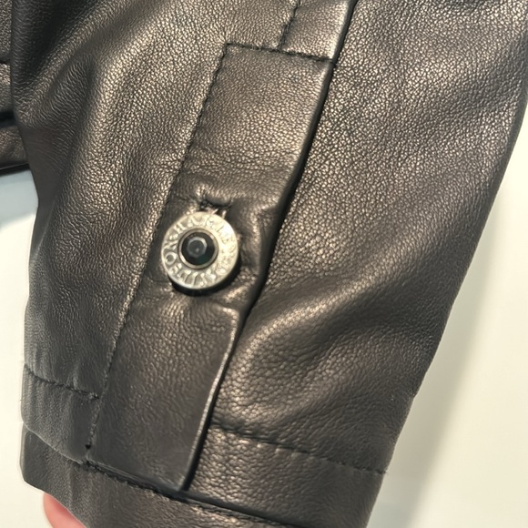 Harley Davidson women’s leather jacket size small - Picture 4 of 16